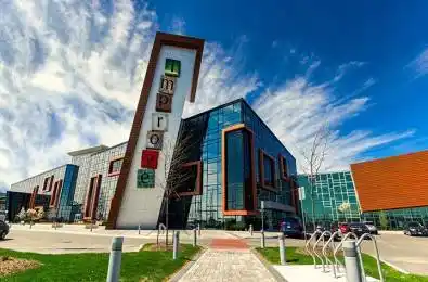 7250 Keele Street Unit# 48 Vaughan Ontario L4K 1Z8