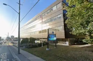 136 BAYFIELD Street Unit# 2nd FL Barrie Ontario L4M 3B3