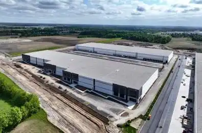 275 Intermarket Road Unit# Opt 3 Cambridge Ontario N3H 3R6