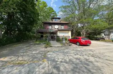 1553 Hurontario Street Unit# 207 Mississauga Ontario L5G 3H7