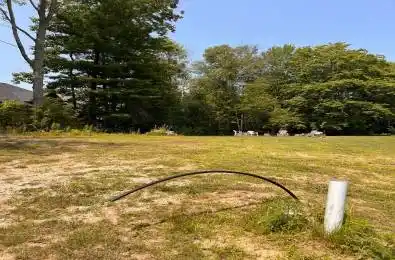 16 Spots Lane Unit# Part 1 Wasaga Beach Ontario L9Z 2N8