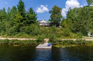 16 (558) MCCAULEY LAKE Road South Algonquin Ontario K0J 2C0