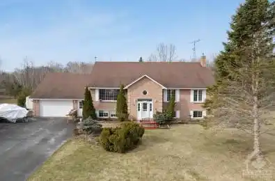 139 BAY Road Rideau Lakes Ontario K0G 1L0