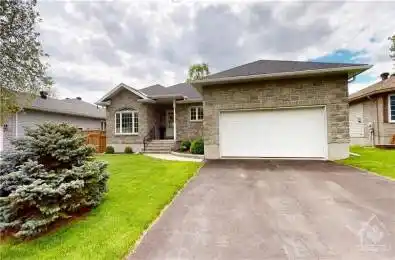 1017 MASSIE Drive Prescott Ontario K0E 1T0