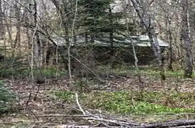 2595 Etwell Road Huntsville Ontario P0B 1M0