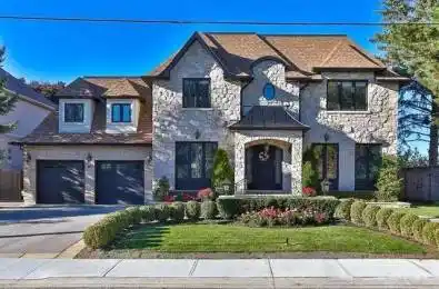 82 York Road Toronto C12 Ontario M2L 1H8