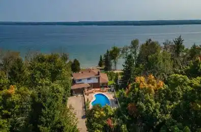 122 Cottage Lane Georgian Bluffs Ontario N4K 5N4