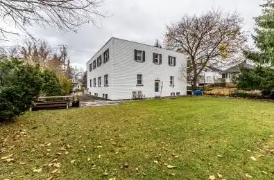 13 McMaster Avenue Welland Ontario L3B 3S6