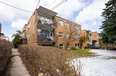 12 Fraserwood Avenue Toronto C04 Ontario M6B 2N4