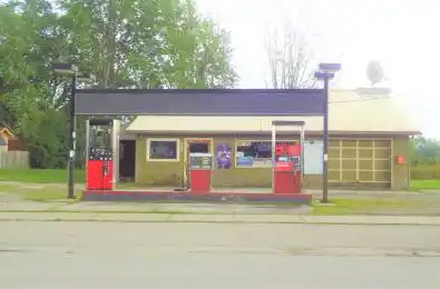 33 Main Street Haldimand Ontario N0A 1P0