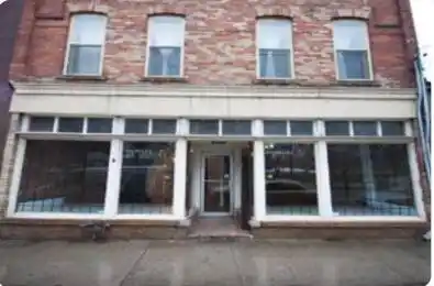 219 Queen Street Toronto C08 Ontario M5A 1S2