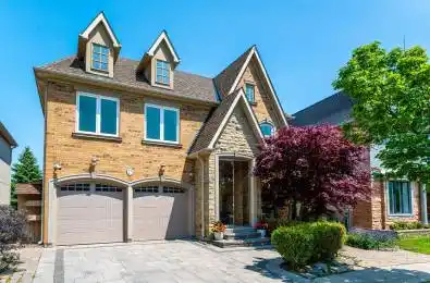 27 Ormsby Court Richmond Hill Ontario L4B 4P8