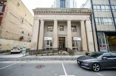 353 Richmond Street London East Ontario N6A 3C2