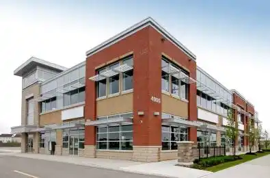 4903 Thomas Alton Boulevard Unit# 106 Burlington Ontario L7M 0W8