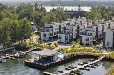 8 BRU-LOR Lane Orillia Ontario L3V 8P4