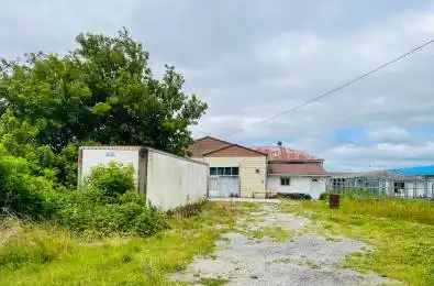 19470 Dufferin Street Unit# 2 King Ontario L3Y 4V9