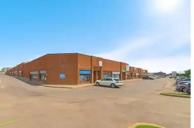 2074 Steeles Avenue Unit# 9 Brampton Ontario L6Y 0A7