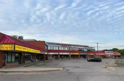 1635 Lawrence Avenue Unit# 11B Toronto W04 Ontario M6L 3C9