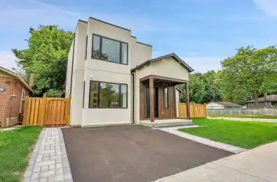 105 Murray Drive Aurora Ontario L4G 2C4