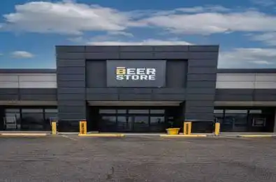 1600 Dundas Street London East Ontario N5W 3C2