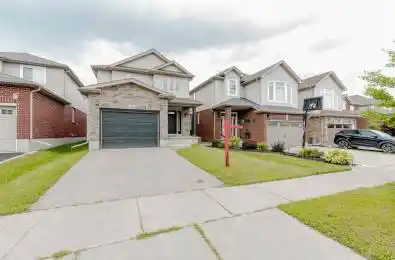 47 Hinrichs Crescent Cambridge Ontario N1T 0A8