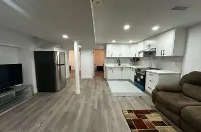 1198 Blueheron Boulevard Unit# Basment Mississauga Ontario L5V 2E1