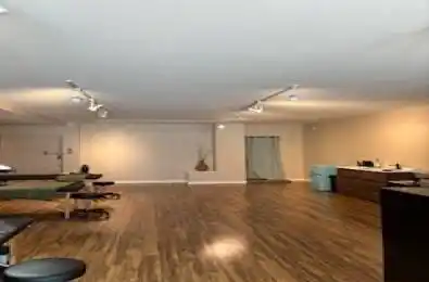 236 Christie Street Unit# Main Toronto W02 Ontario M6G 3B8