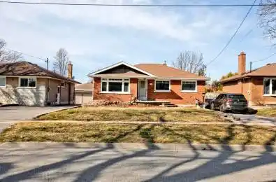 152 Eastmount Street Oshawa Ontario L1G 6K6