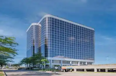 5935 Airport Road Unit# 10th & 11th Flr Mississauga Ontario L4V 1W