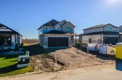 656 Ketter Way Plympton-Wyoming Ontario N0N 1T0