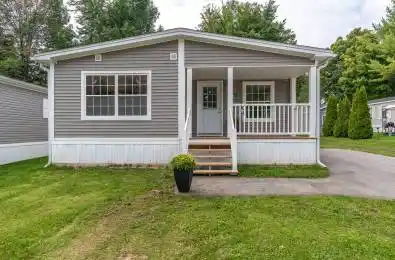 35 Sussex Square Georgian Bluffs Ontario N4K 5N5
