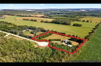 210 EAGLE Crescent Grey Highlands Ontario N0C 1M0