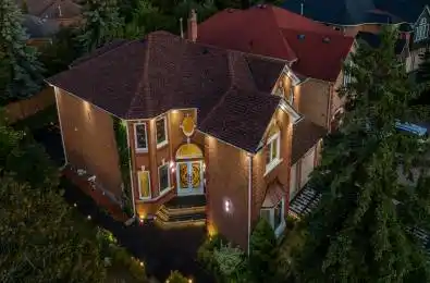 161 Devonsleigh Boulevard Richmond Hill Ontario L4S 1G3