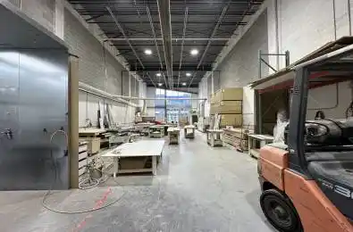 155 Addison Hall Circle Unit# 6 Aurora Ontario L4G 3X8