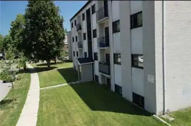 21 Balfour Crescent Kitchener Ontario N2C 1Z6