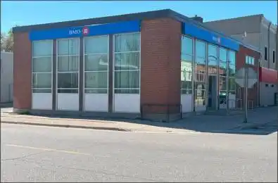 226 Graham Road West Elgin Ontario N0L 2P0