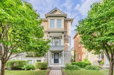 60 Rosewood Avenue Unit# 206 Mississauga Ontario L5G 4W2