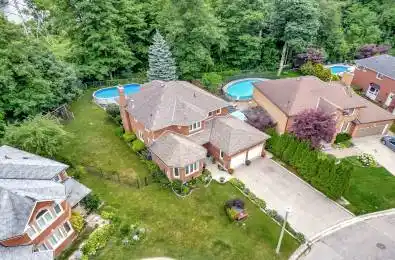 72 Hilborn Avenue Cambridge Ontario N1T 1M8