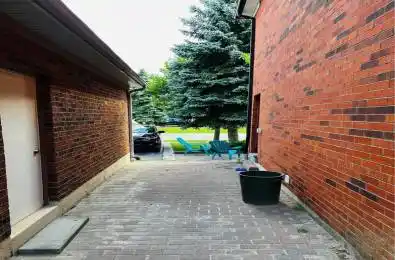 59 Black Oak Drive Brampton Ontario L6R 1B9