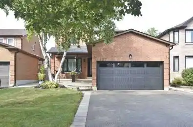137 Largo Crescent Vaughan Ontario L6A 1N1