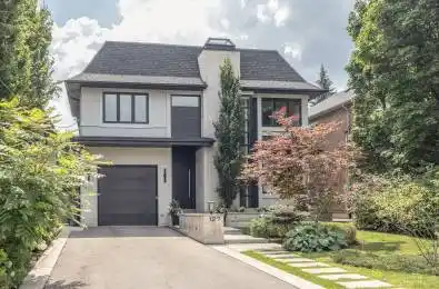 127 Ridley Boulevard Toronto C04 Ontario M5M 3L8