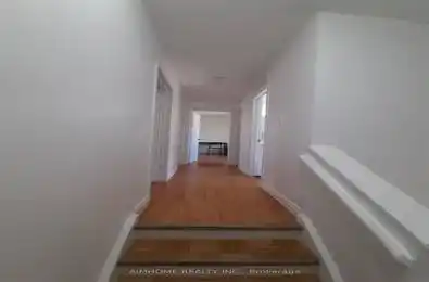 26 Courville Coachway N/A Unit# Room4 Toronto C15 Ontario M2J 3V5