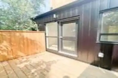 474 Palmerston Boulevard Unit# 2 Toronto C01 Ontario M6G 2P1