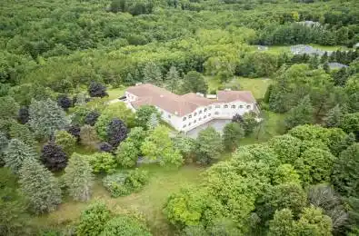 409 Dearbourne Avenue King Ontario L7B 1A3