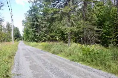 25 Rowanwood Lane Huntsville Ontario P0B 1M0