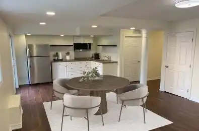 331 Spruce Grove Crescent Newmarket Ontario L3X 2X2