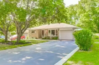 11 Rogers Road Hamilton Ontario L9H 4E2