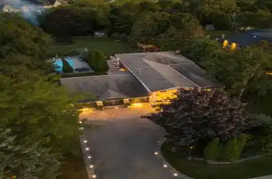 51 Ellis Avenue King Ontario L0G 1N0