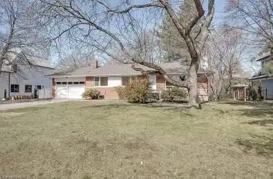 2063 Glenforest Crescent Oakville Ontario L6J 2G5