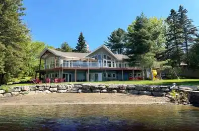 14 Charles Avenue McKellar Ontario P2A 0B4